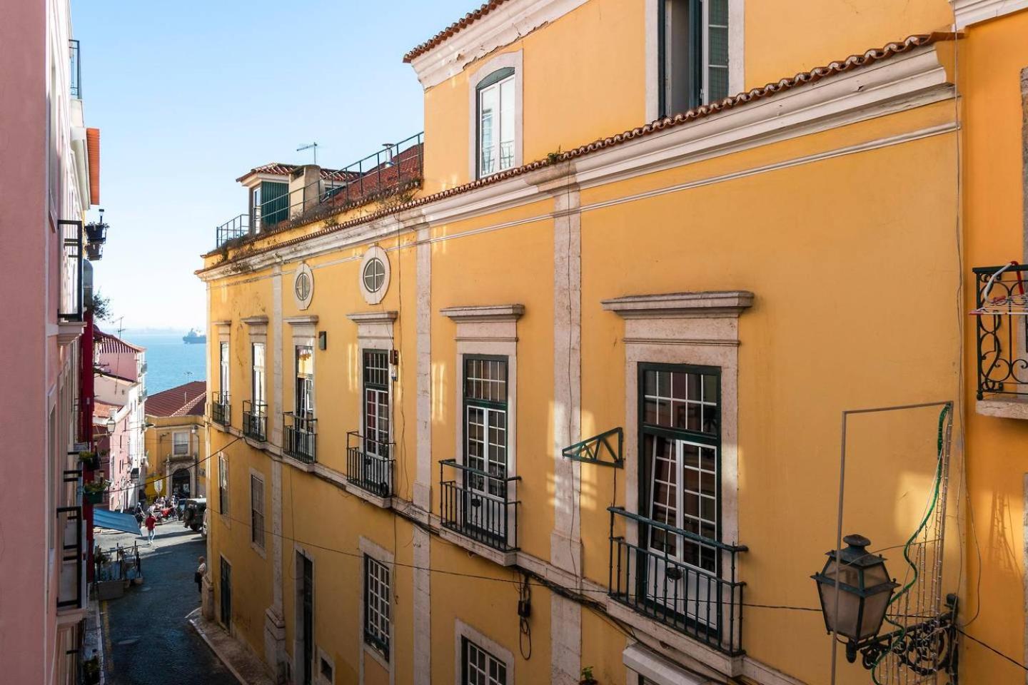 Guestready - Amazing Alfama Family Apt Near National Pantheon! Lisbon Luaran gambar
